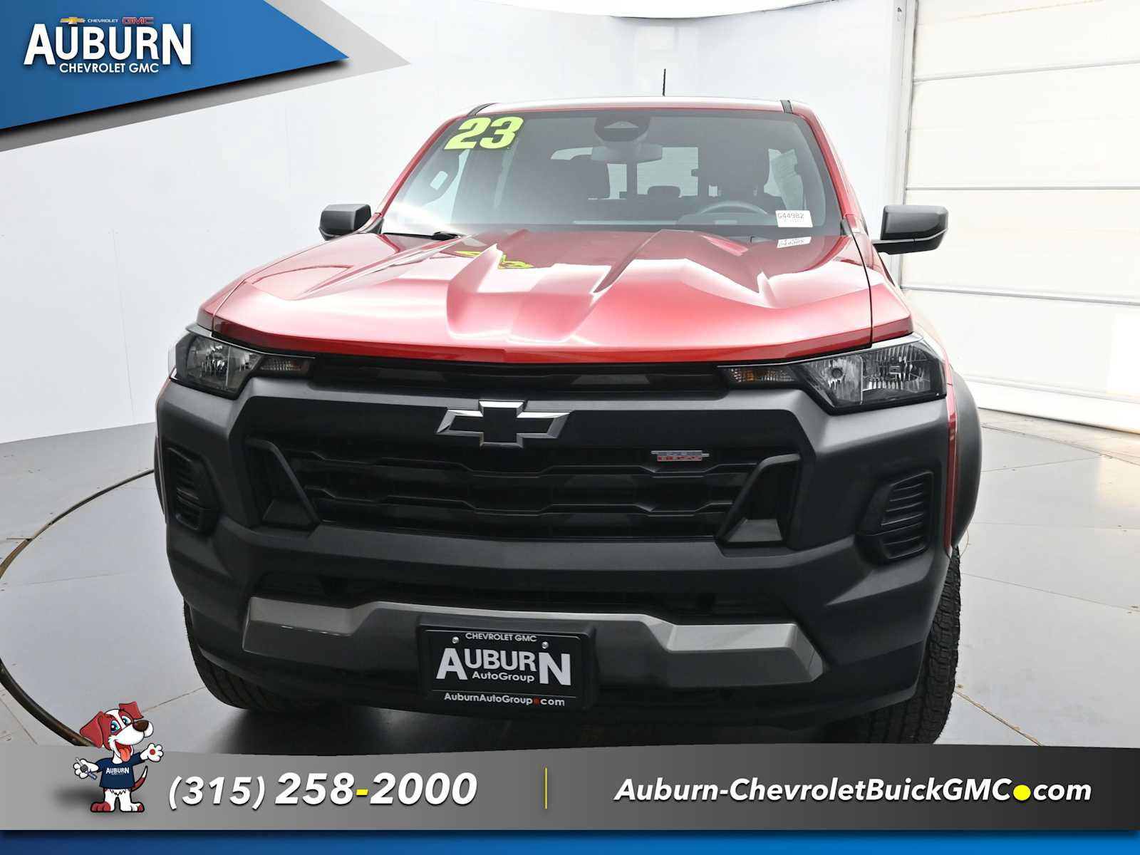Used 2023 Chevrolet Colorado Trail Boss w/ Advanced Trailering Package AWD/4WD image 3