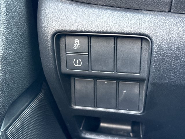Used 2017 Honda CR-V LX image 34