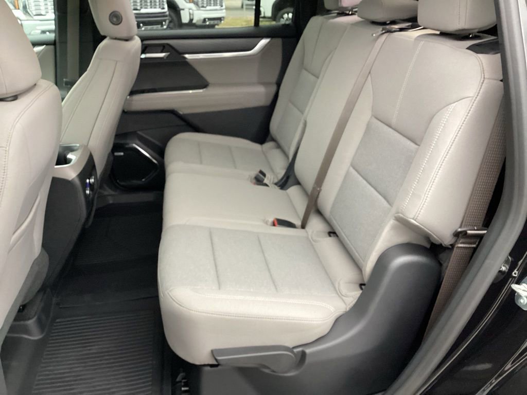 New 2026 GMC Acadia Elevation w/ LPO, Floor Liner Package AWD/4WD image 6