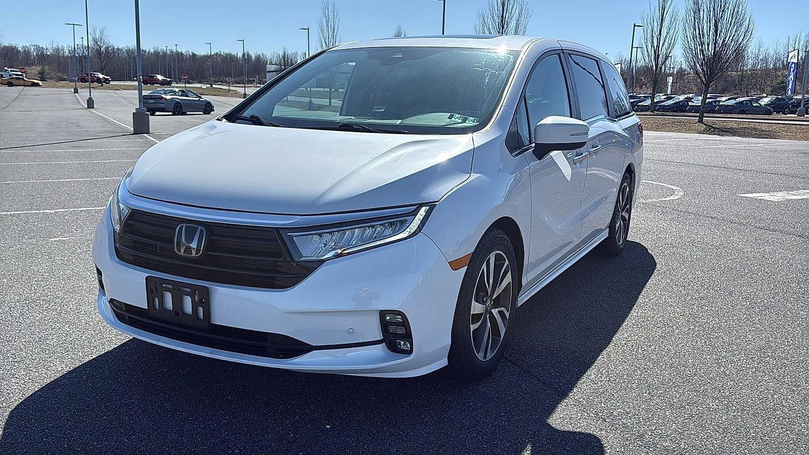Used 2023 Honda Odyssey Touring image 15