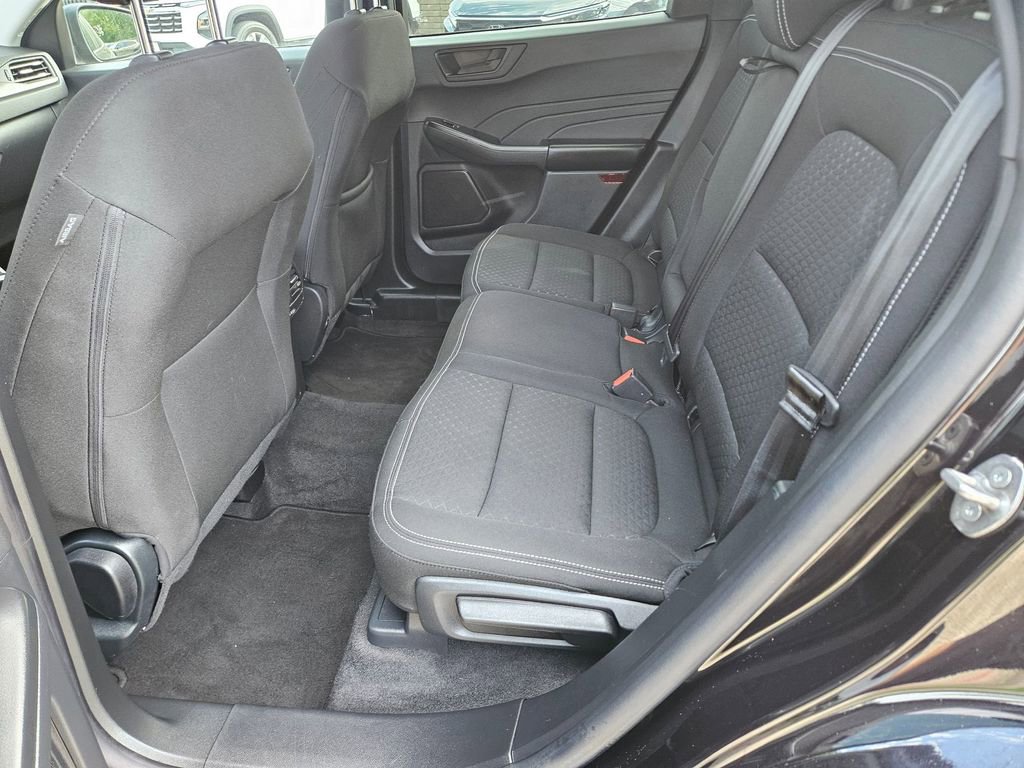Used 2025 Ford Escape Active AWD/4WD image 27