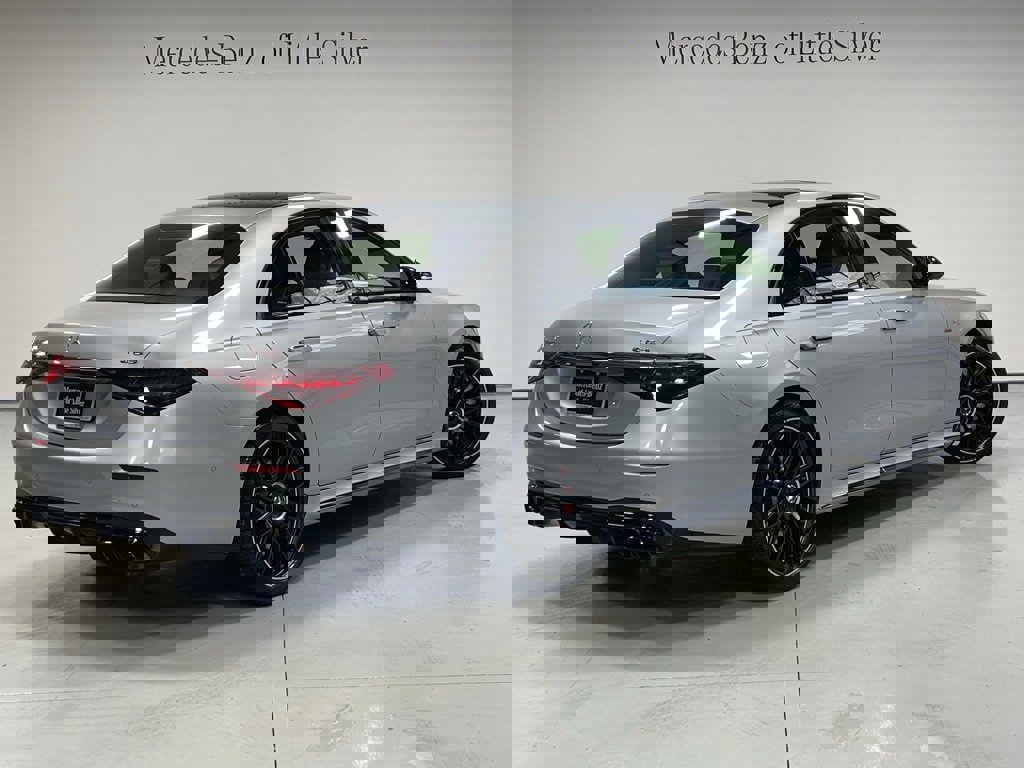 Used 2024 Mercedes-Benz S 63 AMG S image 6