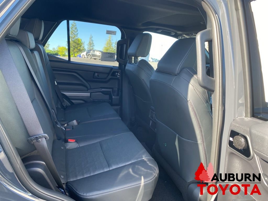 New 2026 Toyota 4Runner TRD Off-Road Premium AWD/4WD image 16