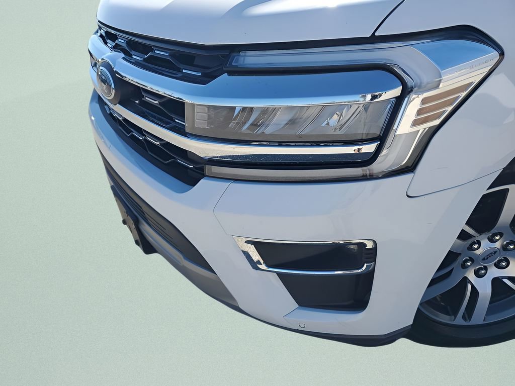 Used 2024 Ford Expedition Max Limited image 16