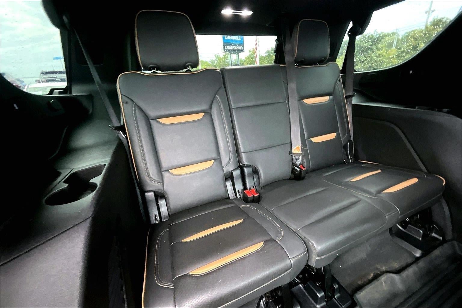 Used 2024 GMC Yukon AT4 AWD/4WD image 23