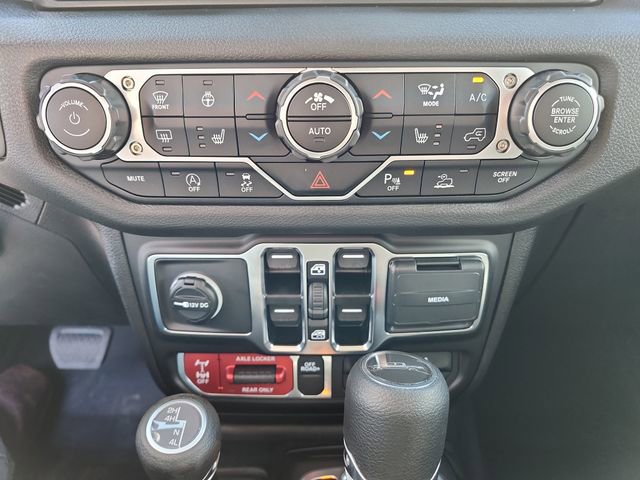 New 2025 Jeep Gladiator Willys image 27