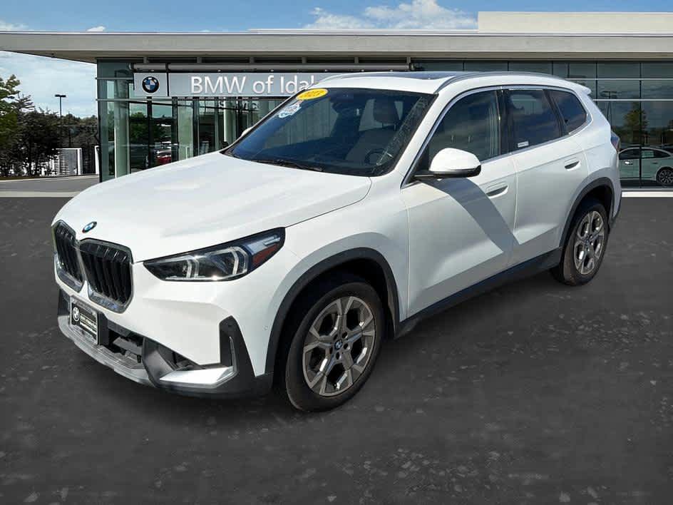 Used 2023 BMW X1 xDrive28i AWD/4WD image 3