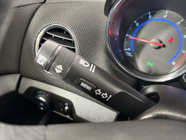 Used 2016 Chevrolet Cruze LT image 16