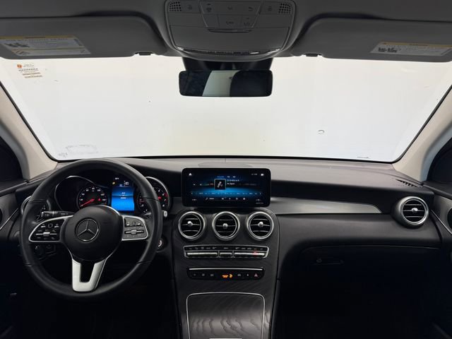 Used 2022 Mercedes-Benz GLC 300 image 6