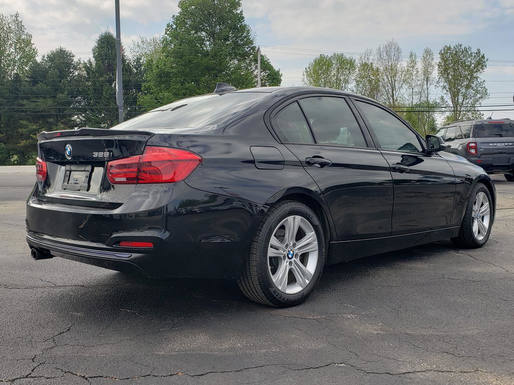 Used 2016 BMW 328i Sedan RWD image 3