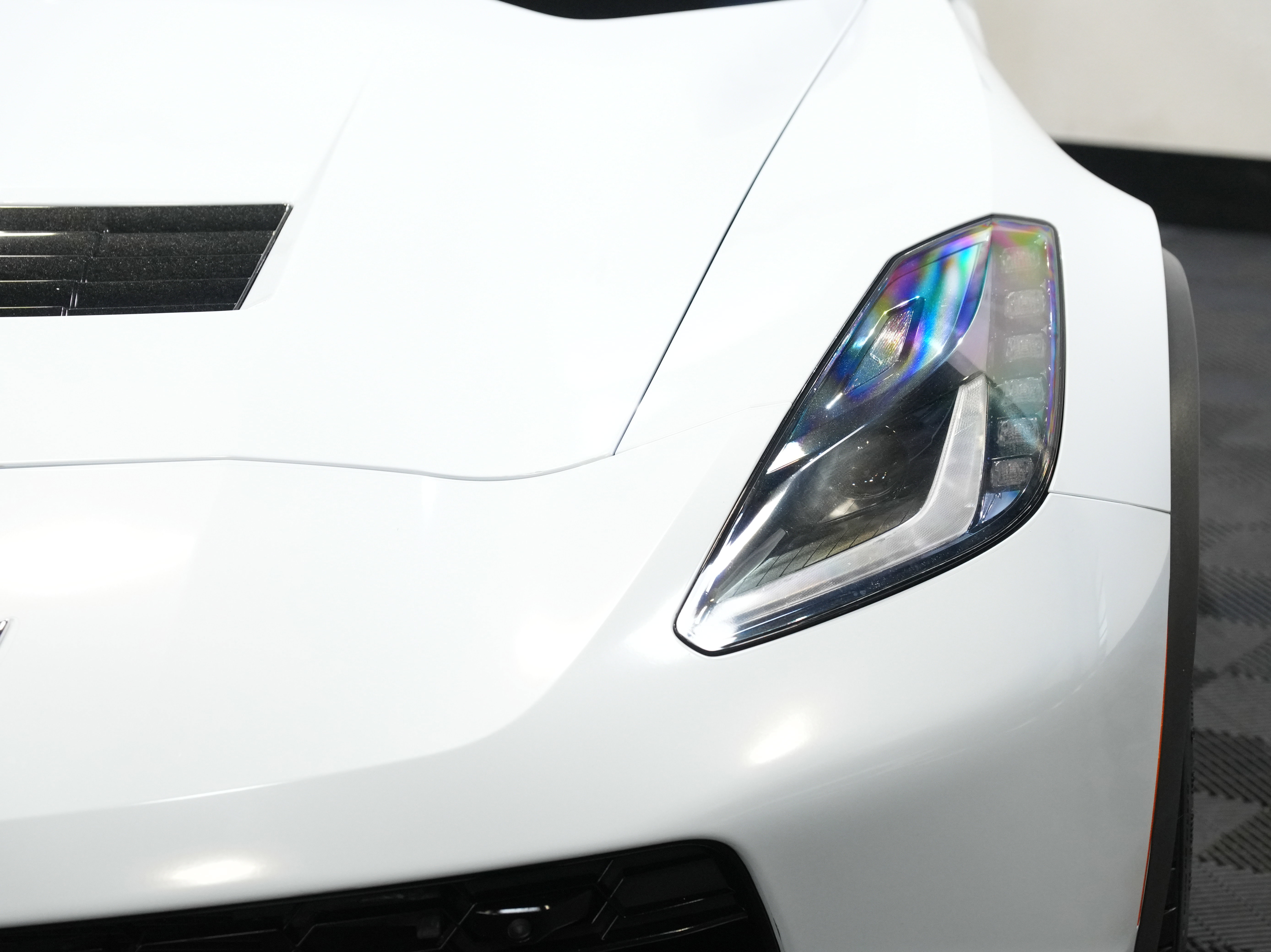 Used 2018 Chevrolet Corvette Grand Sport RWD image 10