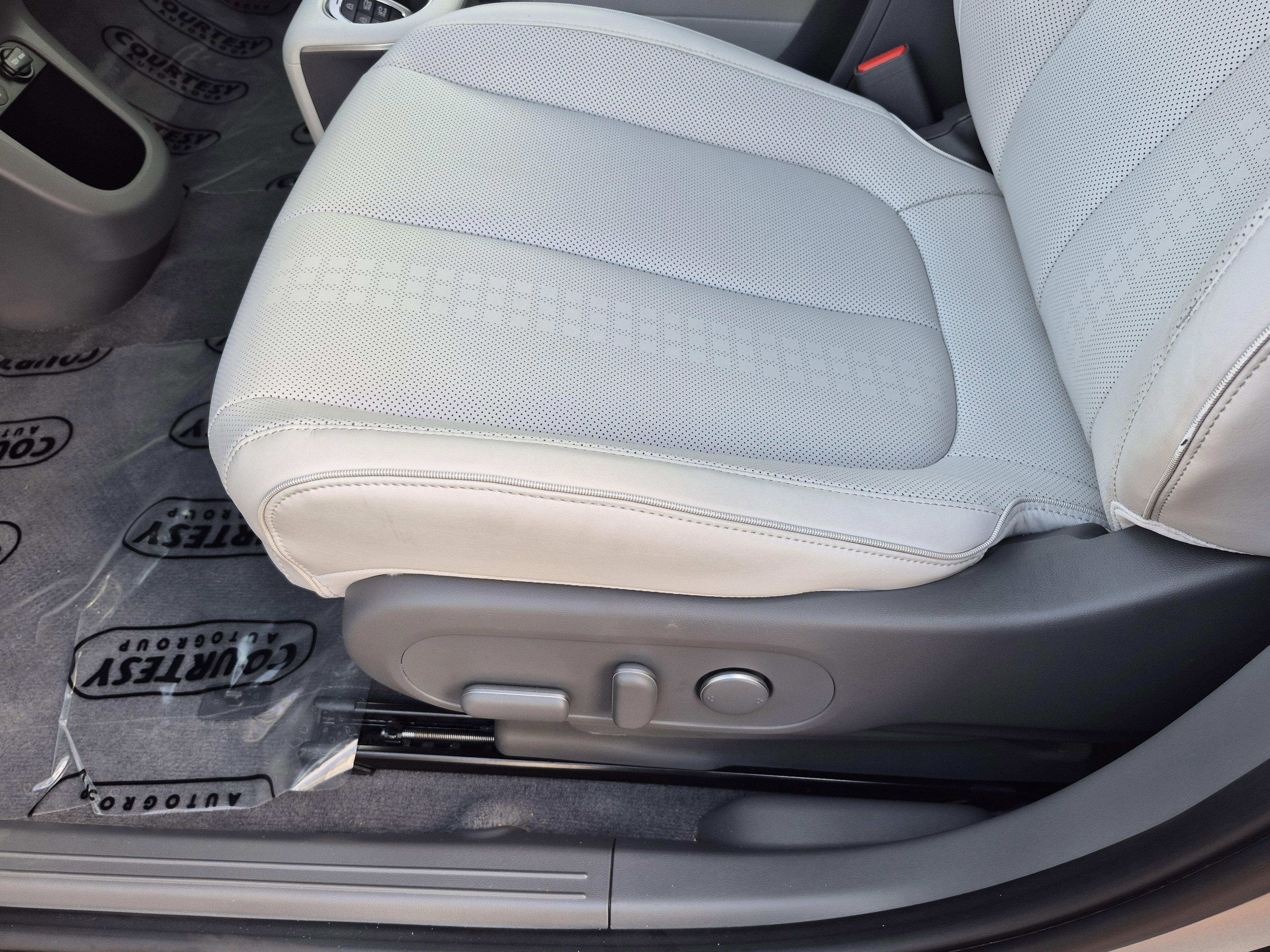 Used 2023 Hyundai Ioniq 5 SEL w/ Cargo Package RWD image 27