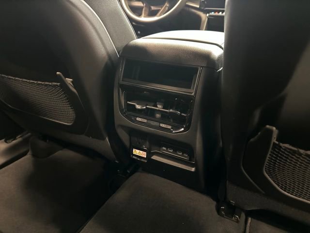 New 2026 Jeep Grand Cherokee Altitude image 20