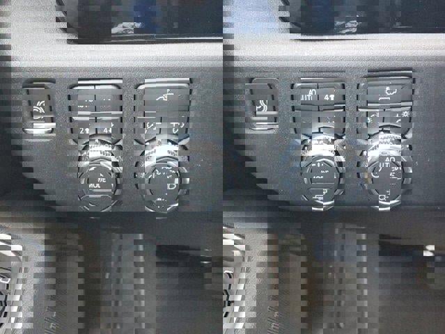 New 2026 GMC Sierra 1500 SLE w/ X31 Off-Road Package image 30