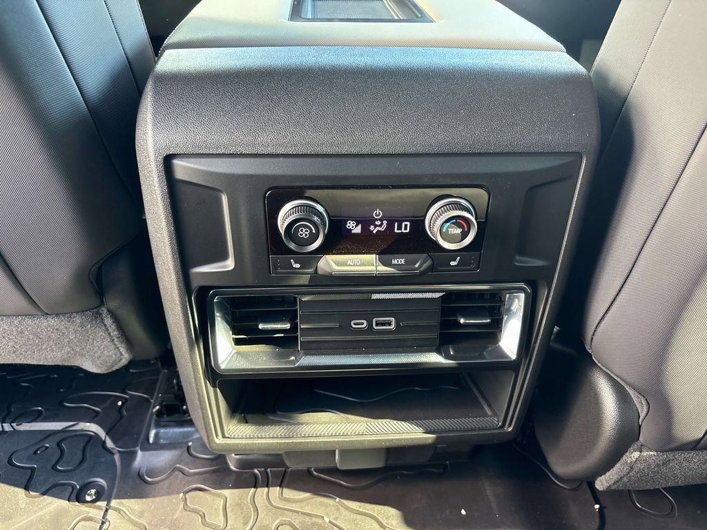 New 2026 GMC Hummer EV 4x4 Crew Cab image 6