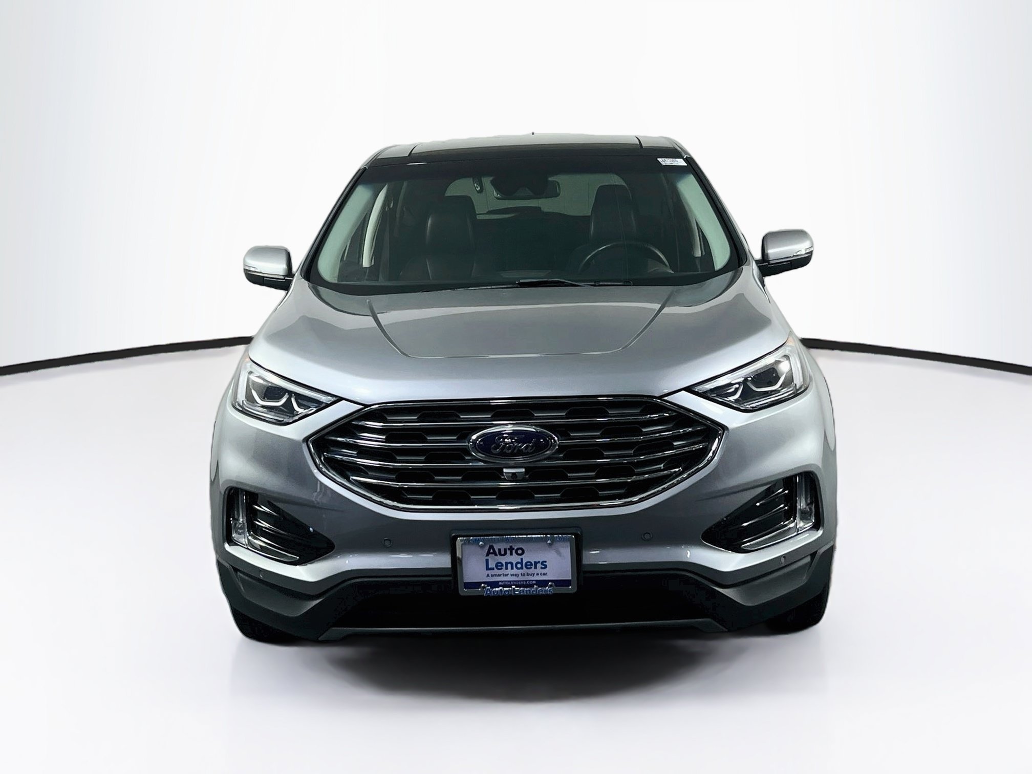 Used 2020 Ford Edge Titanium w/ Equipment Group 301A AWD/4WD image 2