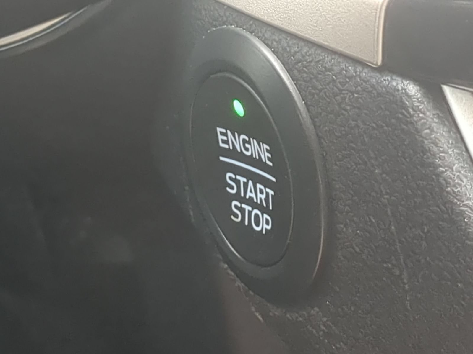 Used 2020 Ford Escape SEL FWD image 35