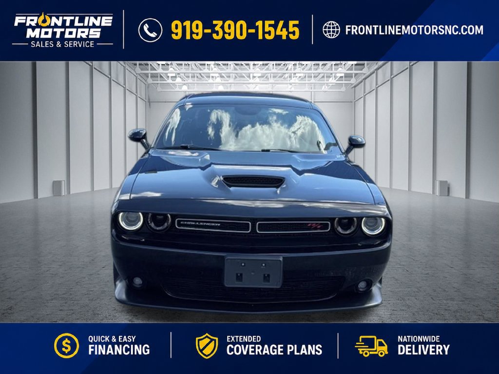 Used 2019 Dodge Challenger R/T RWD image 4