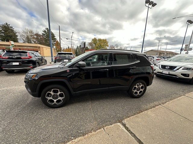 Used 2022 Jeep Compass Trailhawk w/ Sun and Sound Group image 4