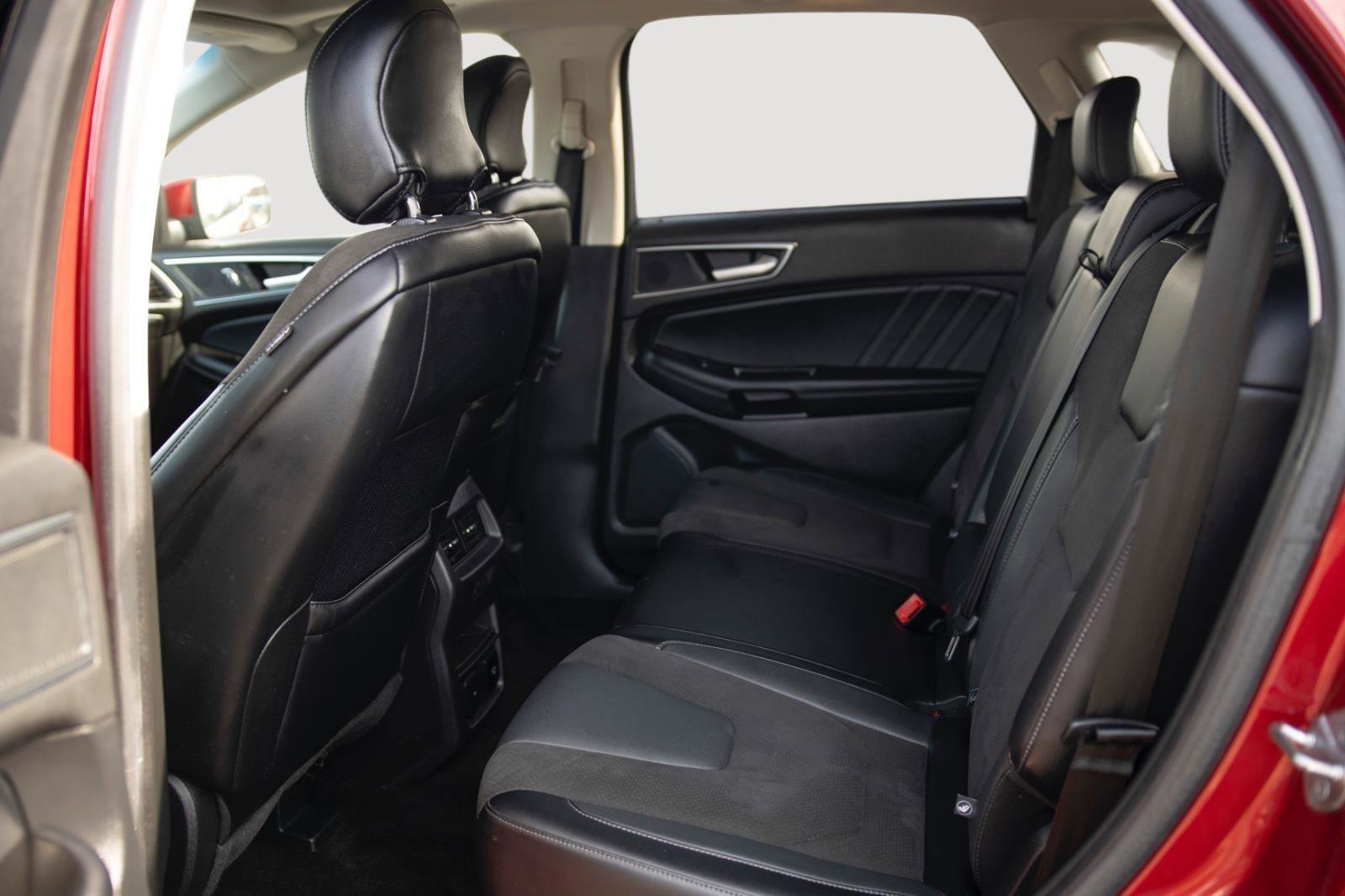 Used 2018 Ford Edge Sport w/ Equipment Group 401A AWD/4WD image 13