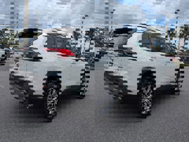 Used 2022 Toyota RAV4 Limited w/ Limited Grade Weather Package image 5