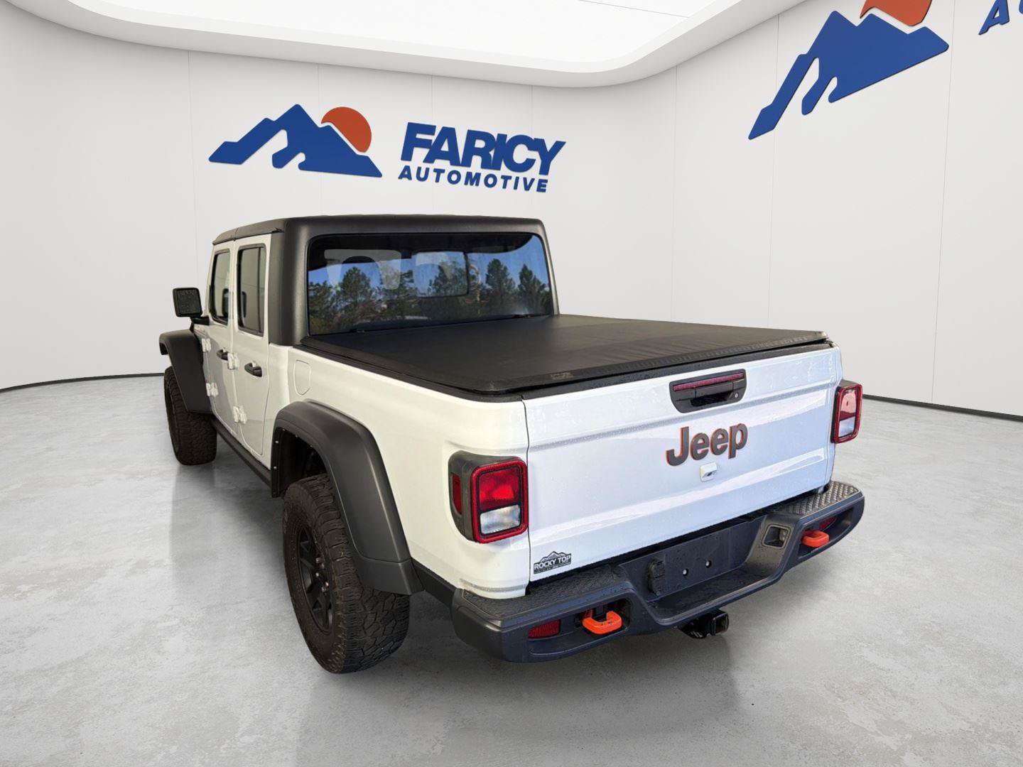 Used 2022 Jeep Gladiator Mojave w/ Trailer Tow Package AWD/4WD image 12