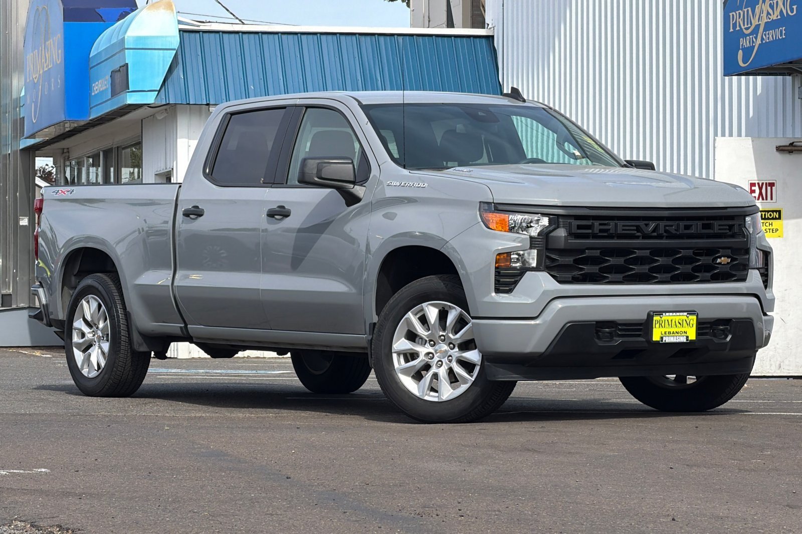 Used 2025 Chevrolet Silverado 1500 Custom AWD/4WD image 2