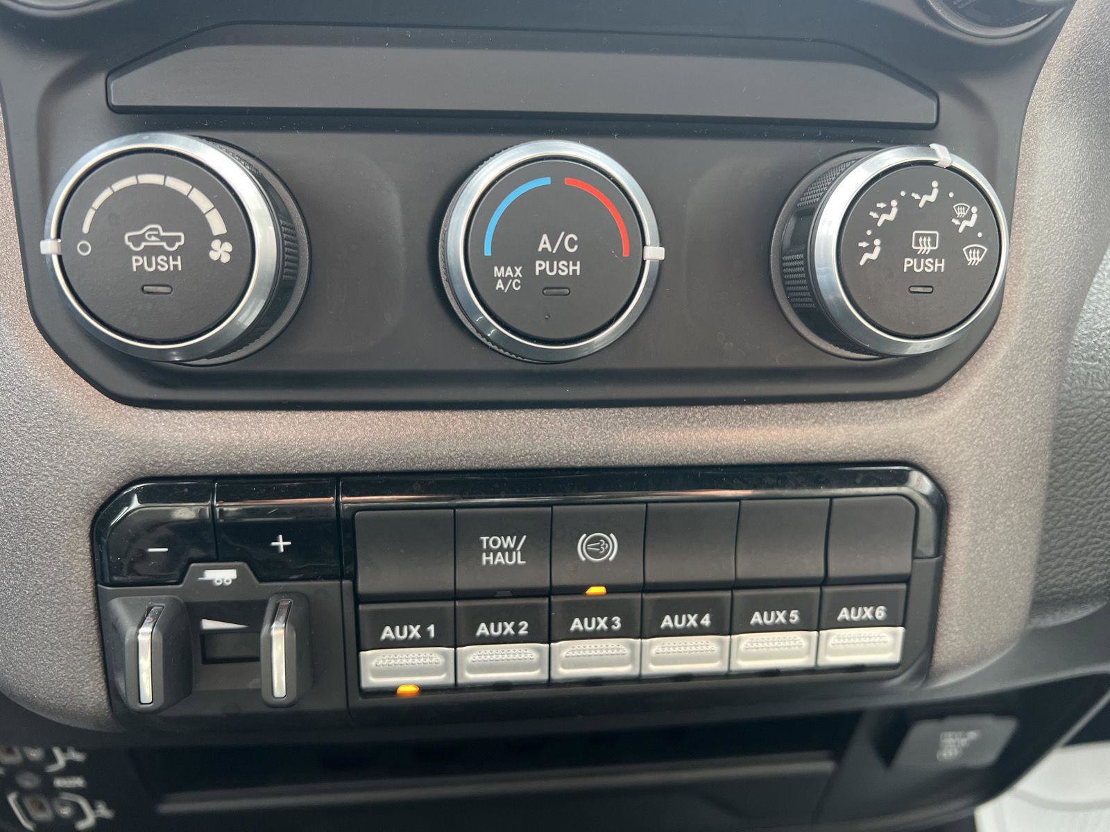 Used 2022 RAM 5500 Tradesman image 17