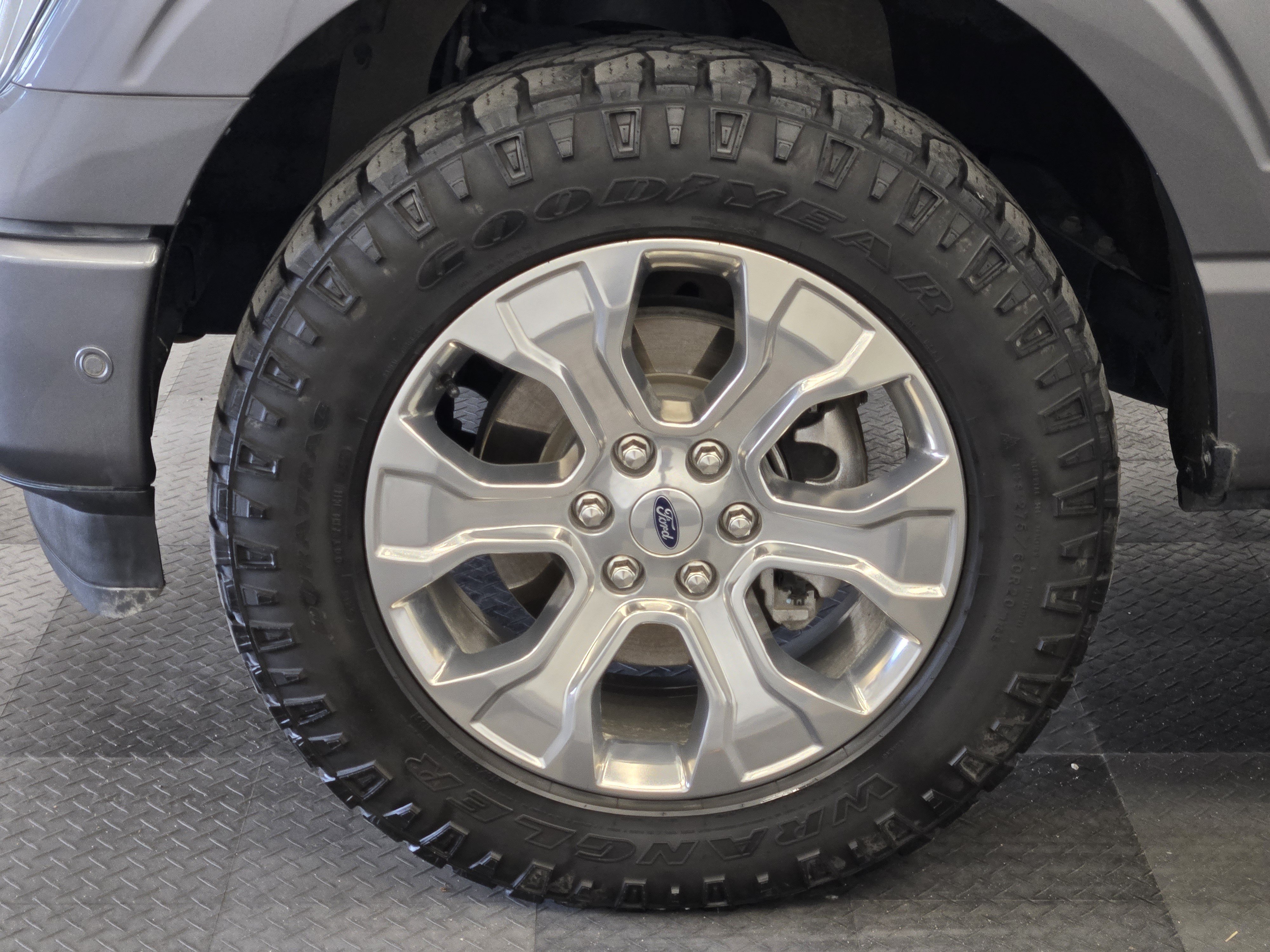 Certified 2022 Ford F150 Platinum w/ Equipment Group 701A High AWD/4WD image 10