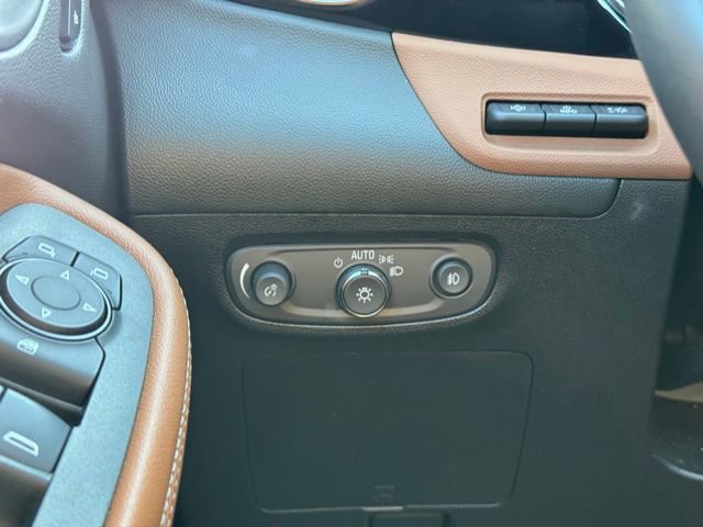 Used 2021 Buick Encore GX Essence w/ Advanced Technology Package image 36