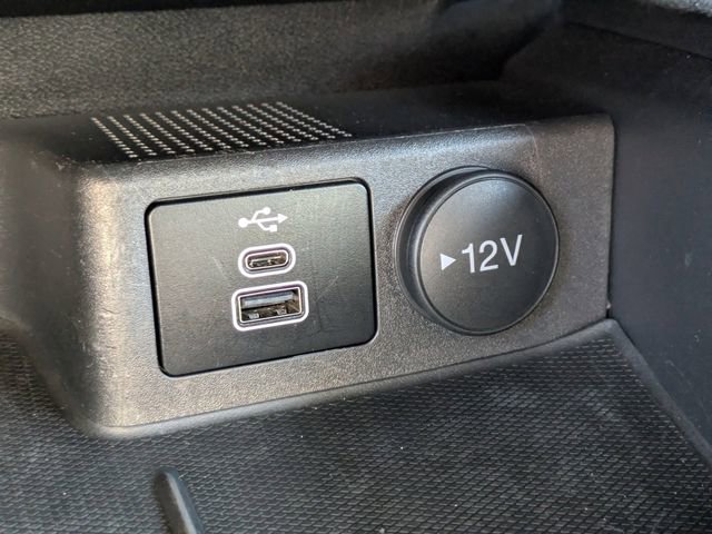 Used 2024 Ford Escape ST-Line w/ Cold Weather Package image 19