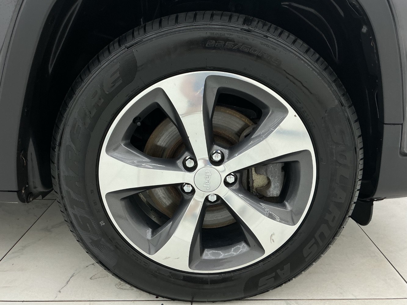 Used 2019 Jeep Cherokee Limited AWD/4WD image 48