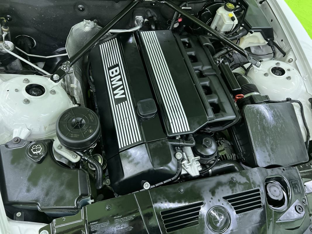 Used 2003 BMW Z4 3.0i RWD image 26
