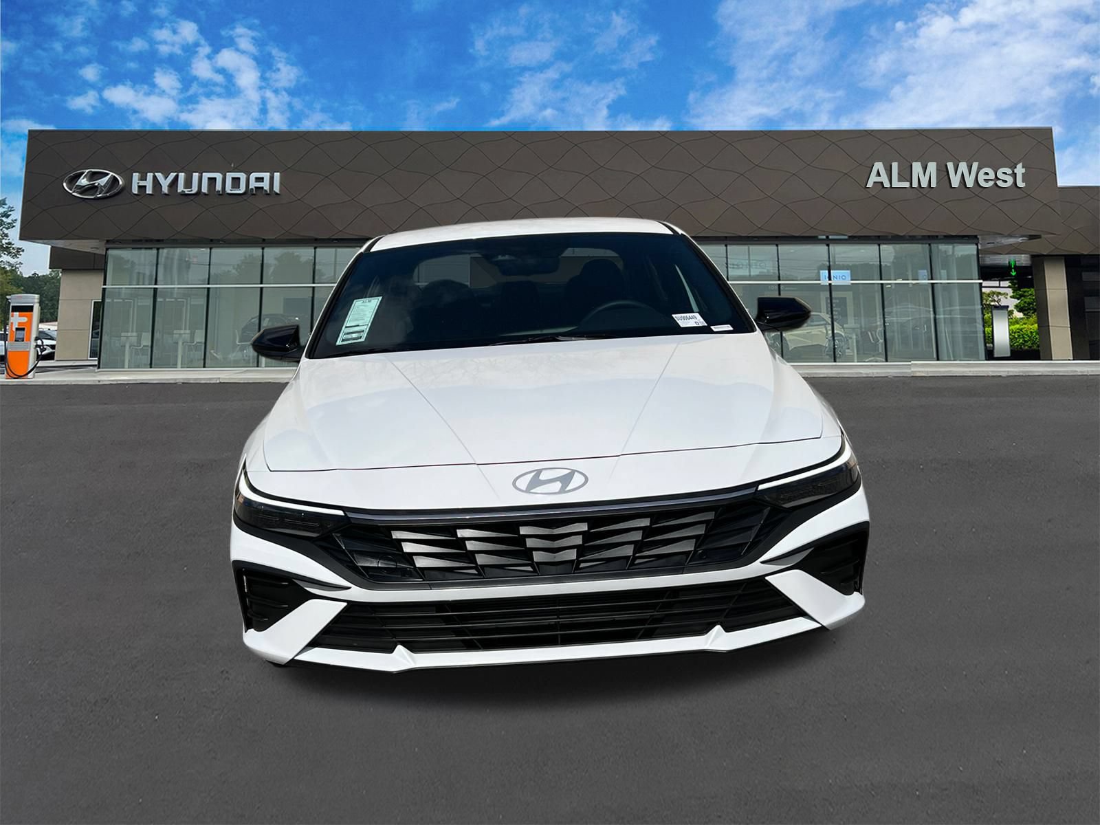 Certified 2025 Hyundai Elantra Sport FWD image 2