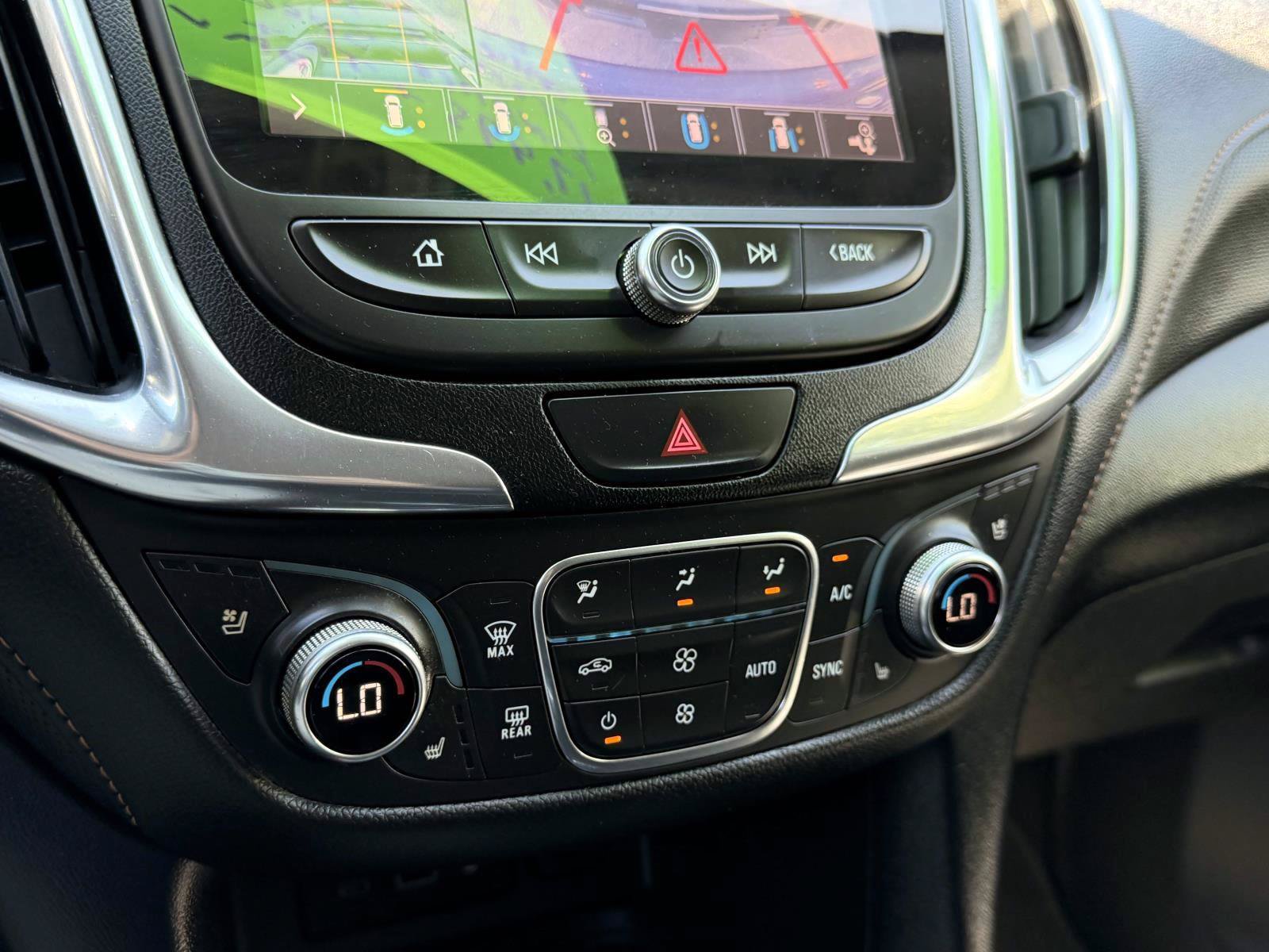 Used 2019 Chevrolet Equinox Premier AWD/4WD image 25