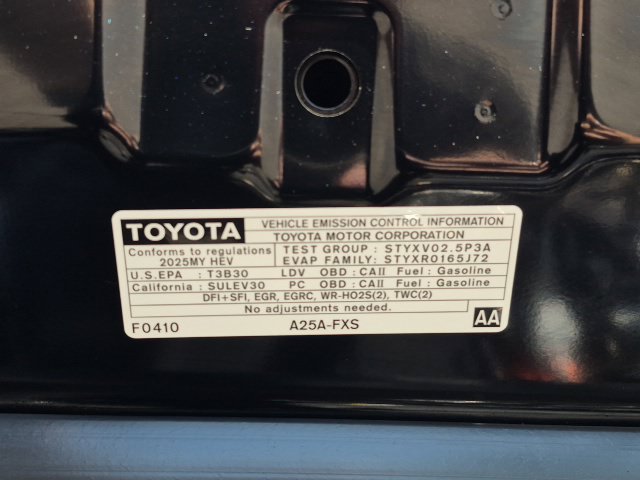Used 2025 Toyota Camry SE w/ Convenience Package FWD image 24