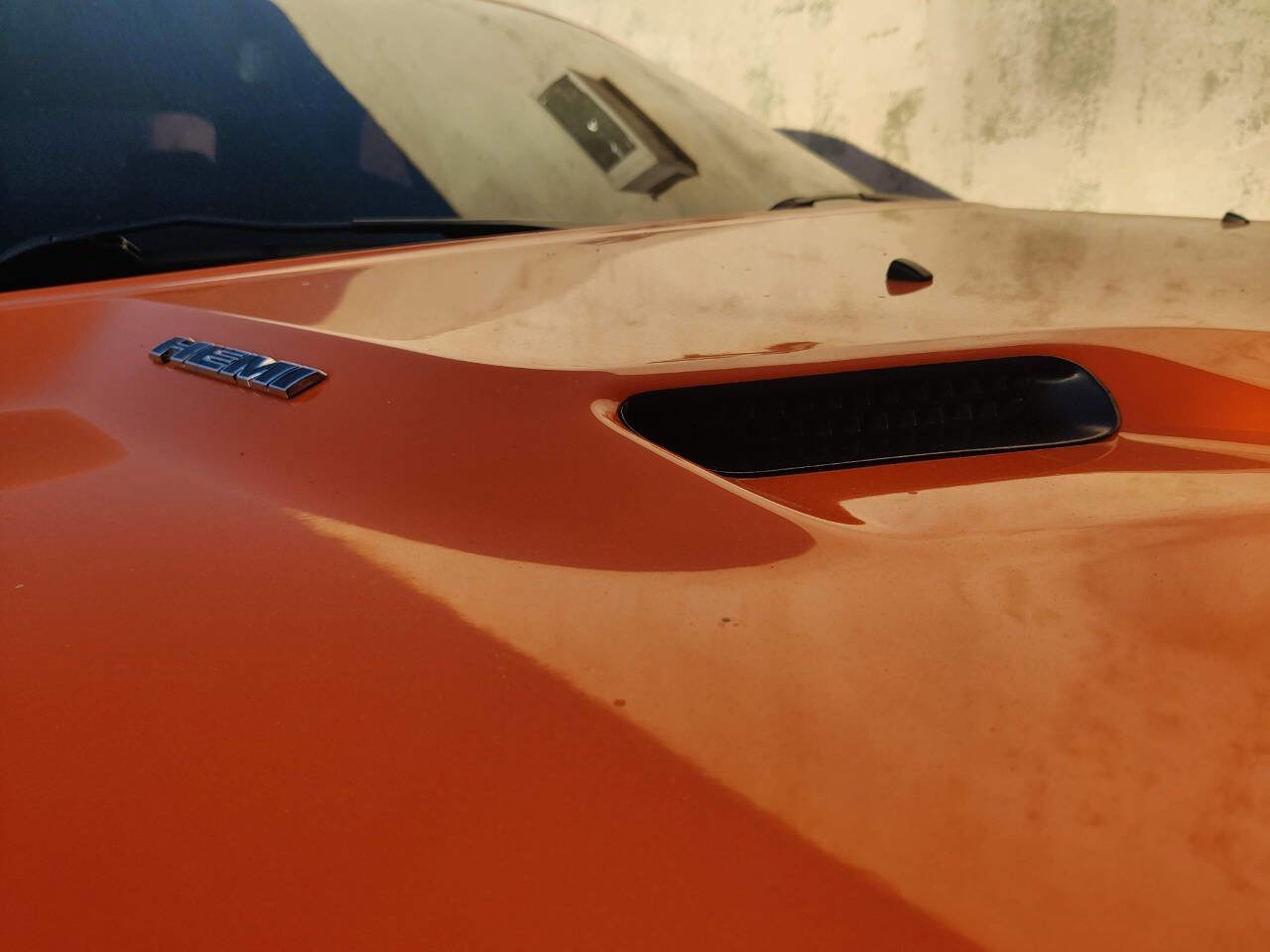 Used 2012 Dodge Challenger R/T image 9
