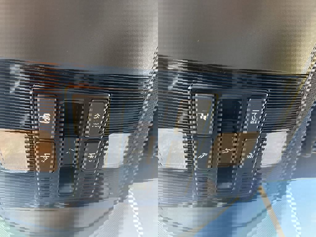 New 2026 Volkswagen Jetta GLI Autobahn FWD image 11