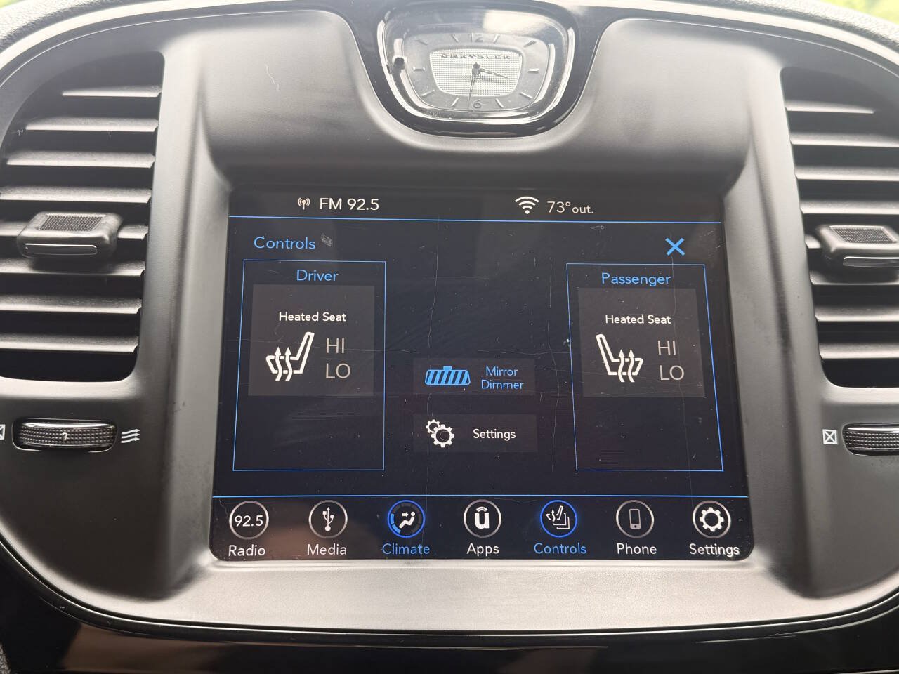 Used 2018 Chrysler 300 S AWD/4WD image 17
