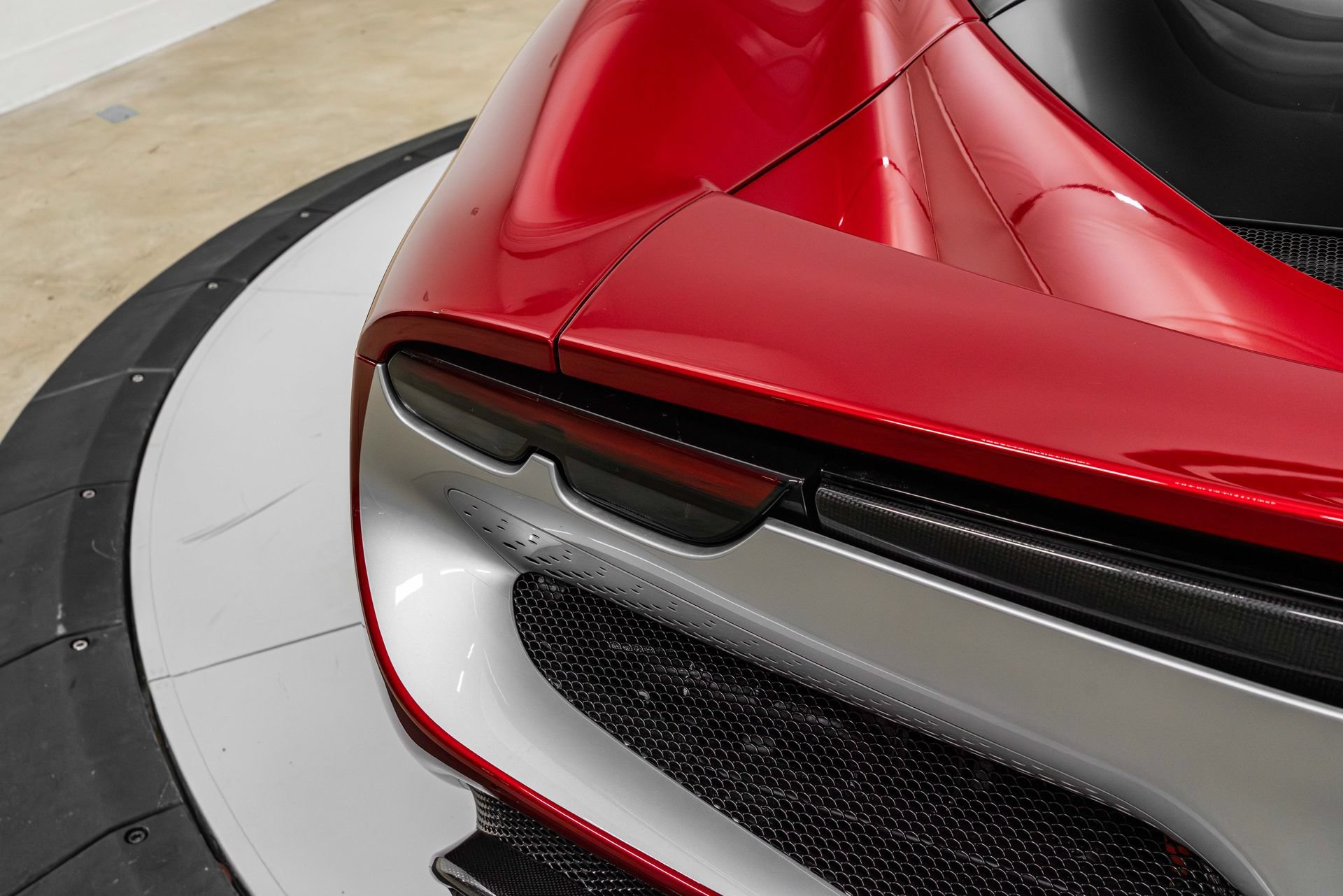 Certified 2025 Ferrari 296 GTS RWD image 50