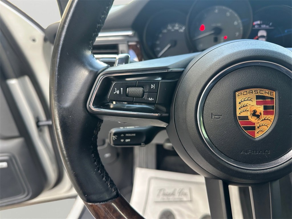 Used 2022 Porsche Macan S image 21
