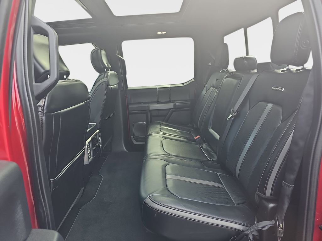 Used 2019 Ford F150 Platinum w/ Equipment Group 701A Luxury AWD/4WD image 17