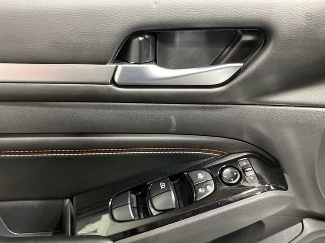 Certified 2023 Nissan Altima 2.5 SR w/ SR Premium Package image 10