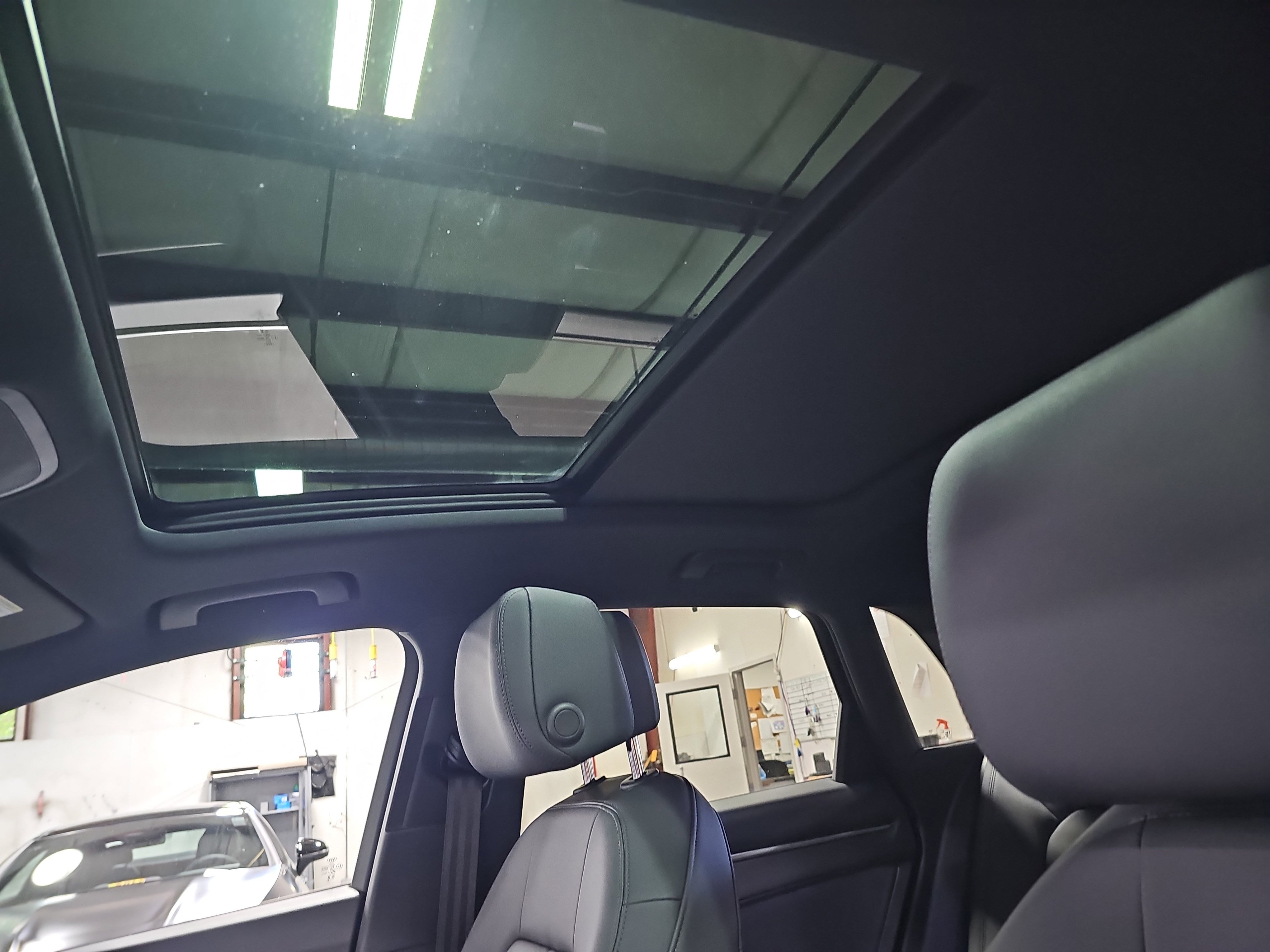 Used 2023 Audi Q3 2.0T Premium AWD/4WD image 32