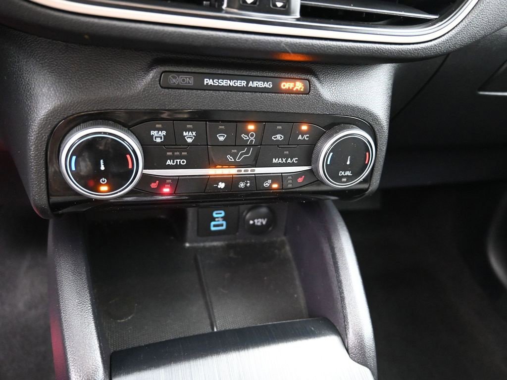 Certified 2022 Ford Escape SE w/ Convenience Package image 18