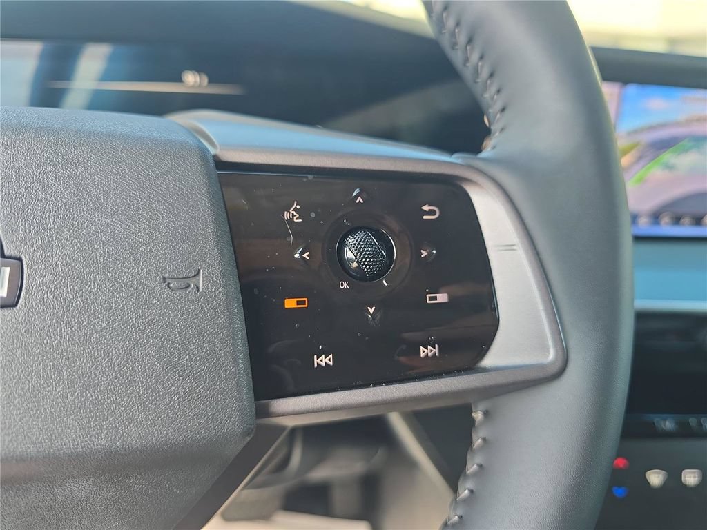 Used 2025 Nissan Murano Platinum w/ Cargo Package AWD/4WD image 21