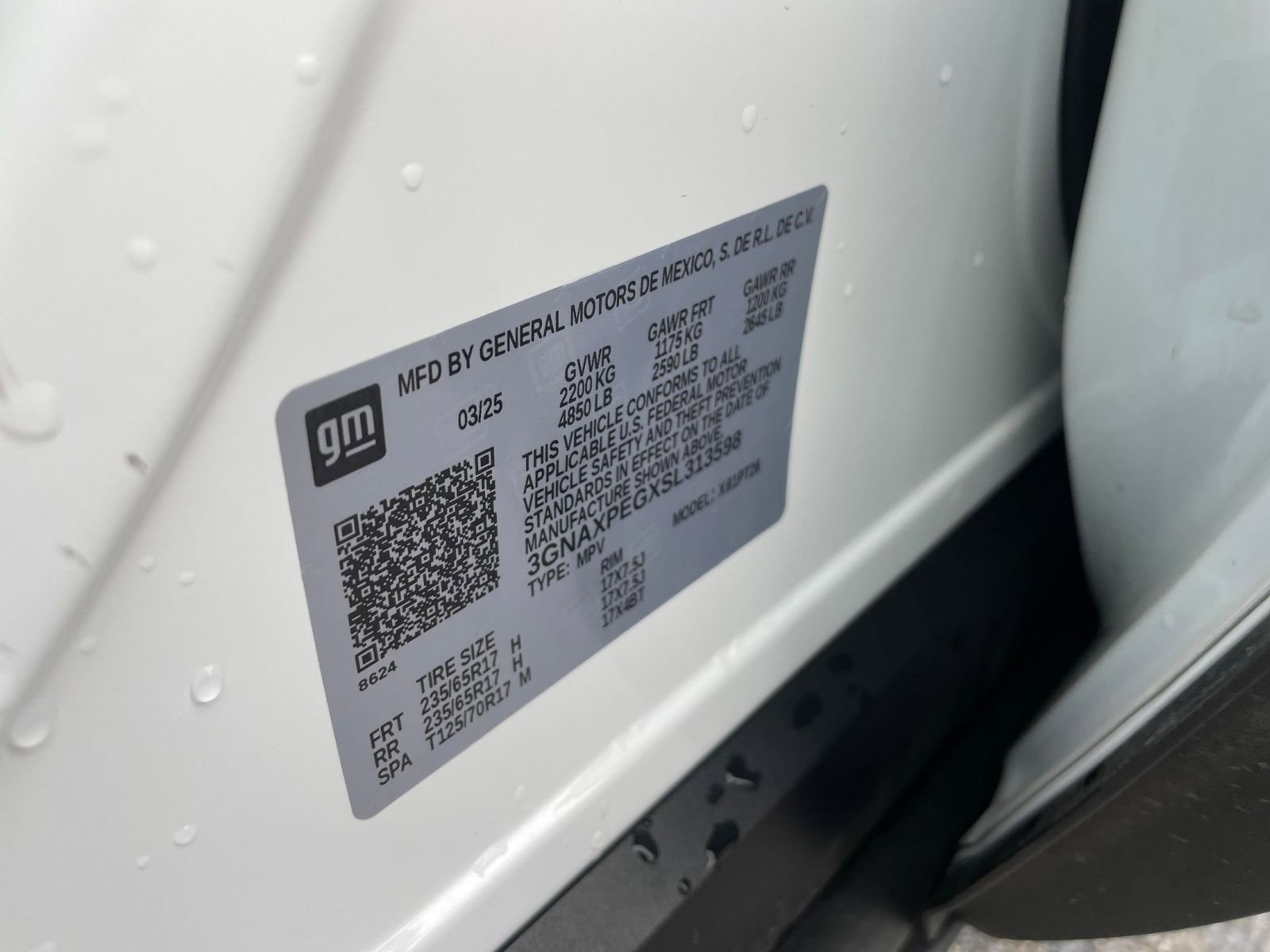 Used 2025 Chevrolet Equinox LT image 28