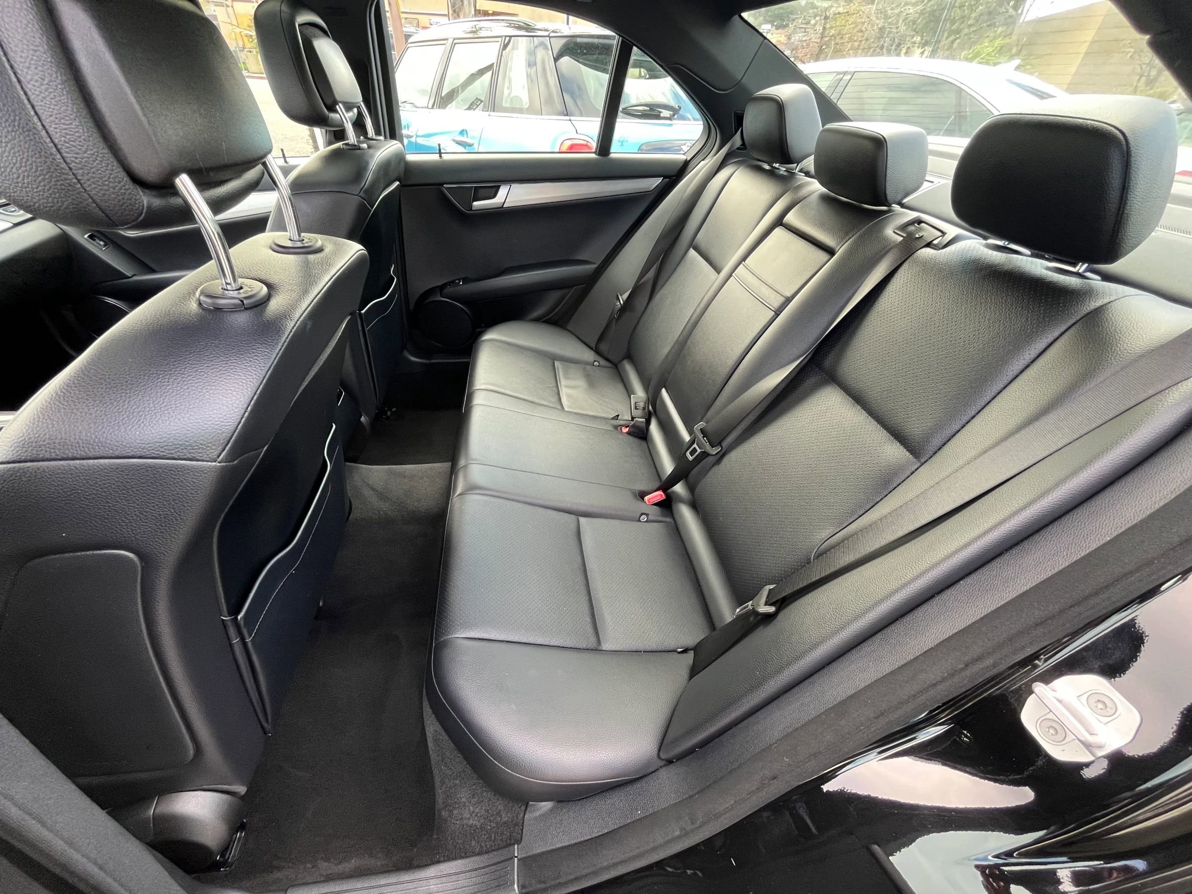 Used 2014 Mercedes-Benz C 250 Sedan image 14