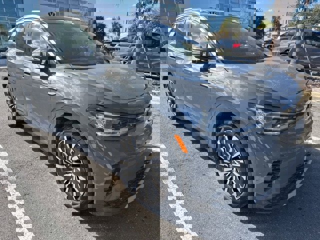 Used 2023 Volkswagen ID.4 Pro S Plus image 1