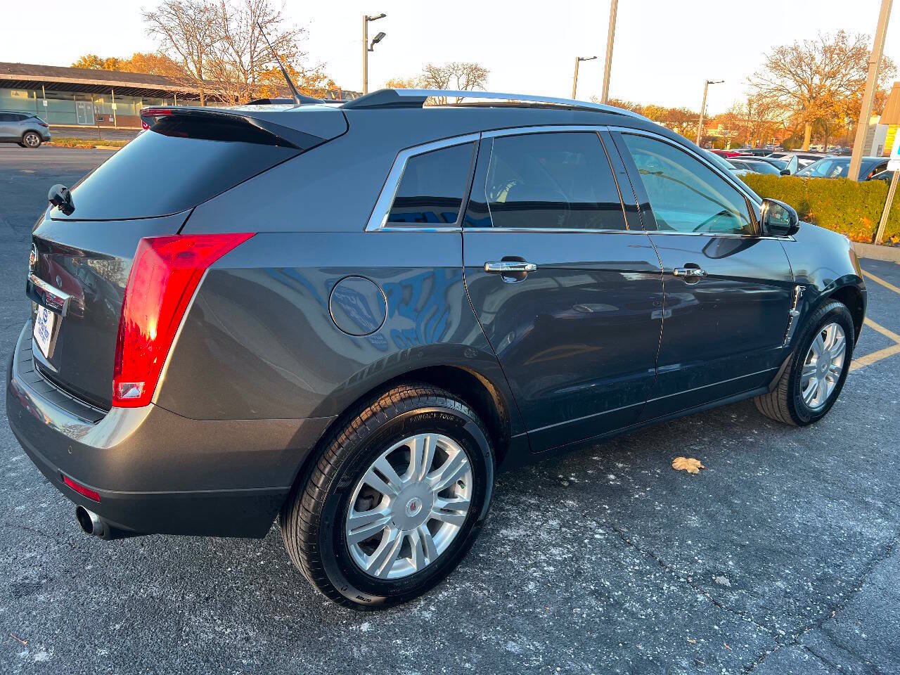 Used 2011 Cadillac SRX Luxury FWD image 13